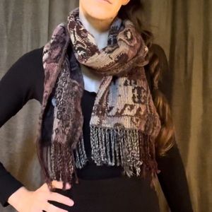 Aritzia ~ Wilfred ~ wool scarf